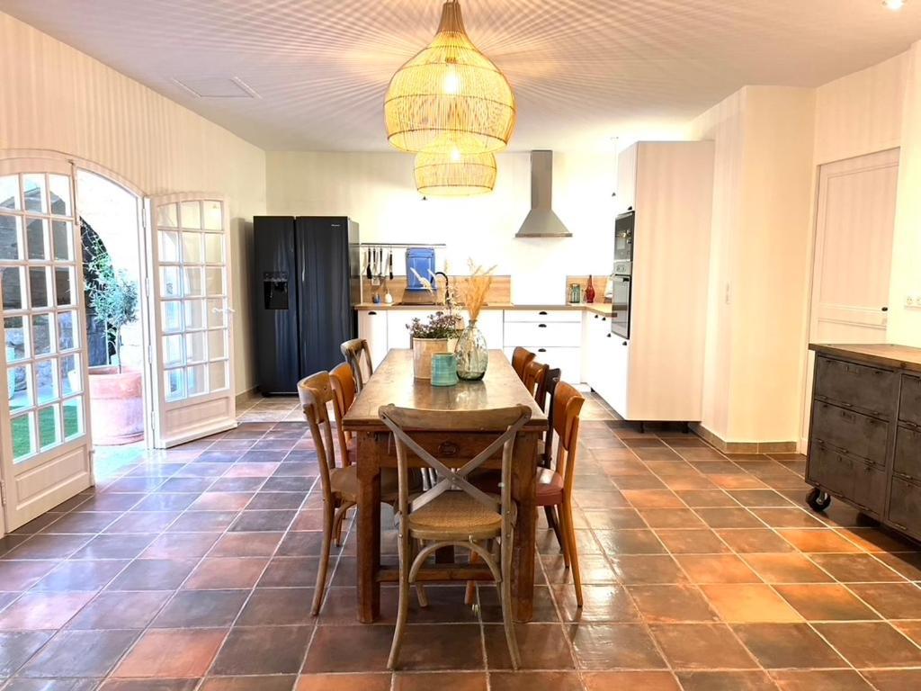 La 1777 Guest house